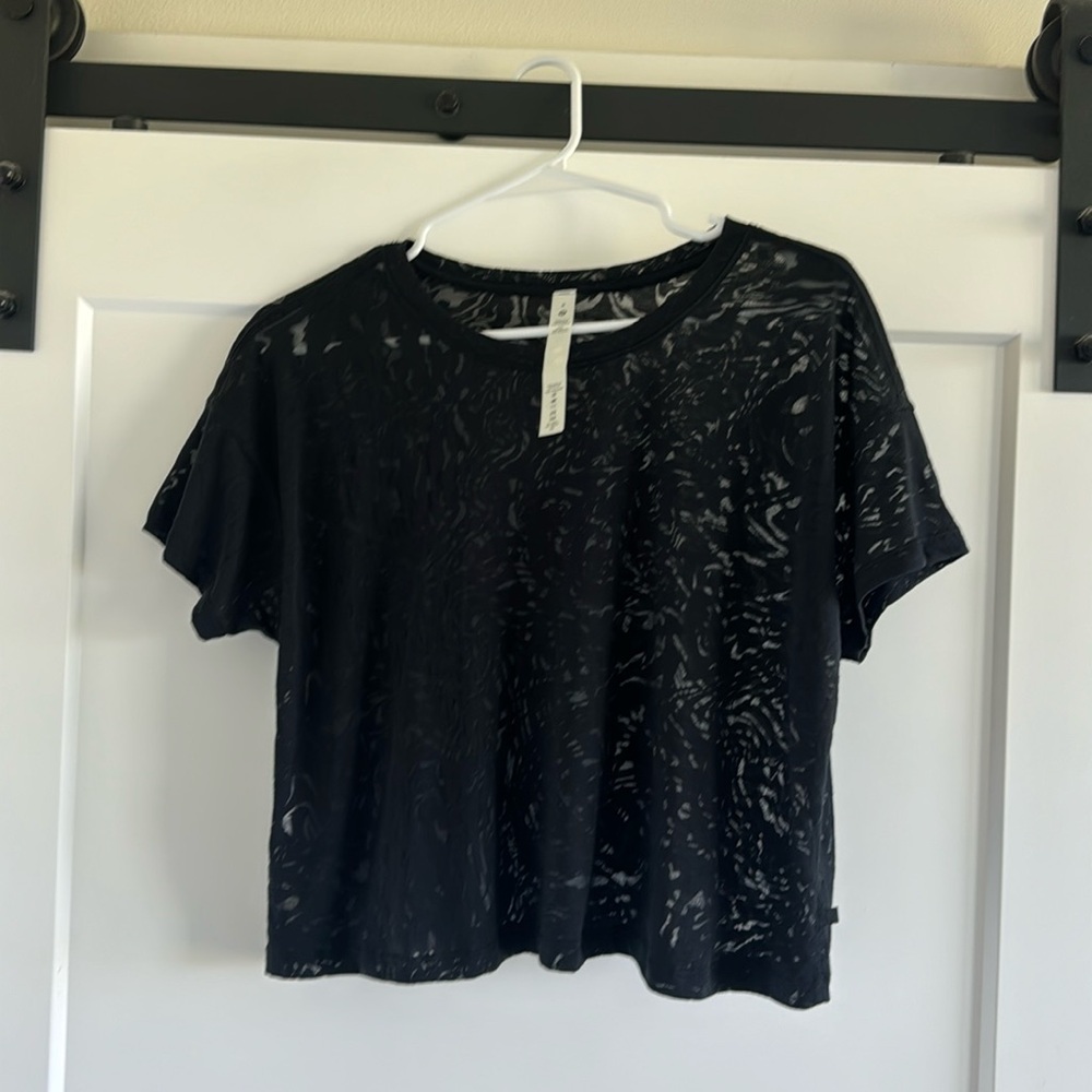 Lululemon top